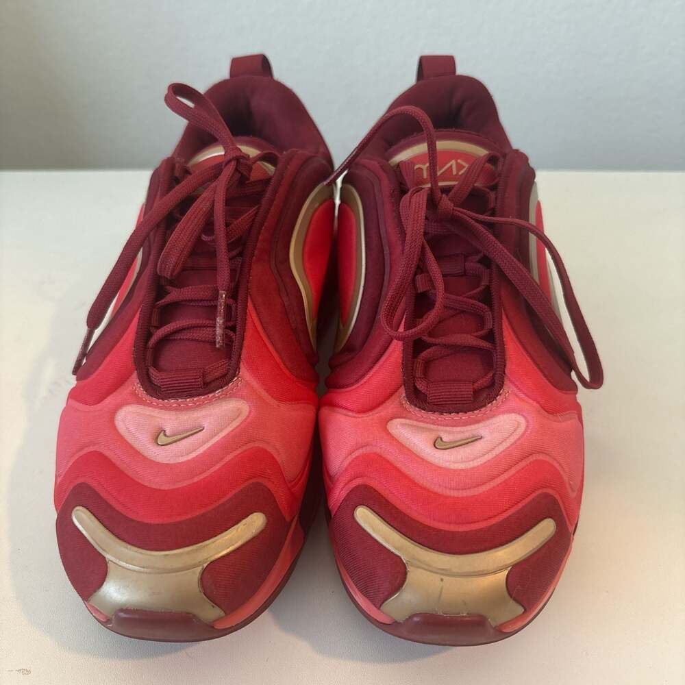 Nike Air Max 720 Team Red Metallic Gold